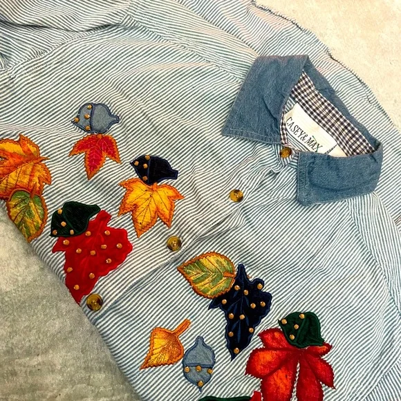 Casey & Max - Picture 2 of 6